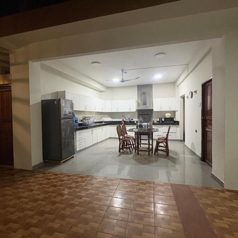 Casa céntrica de 5 habitaciones hasta 13 personas - Casa con 1 dormitorio - 10