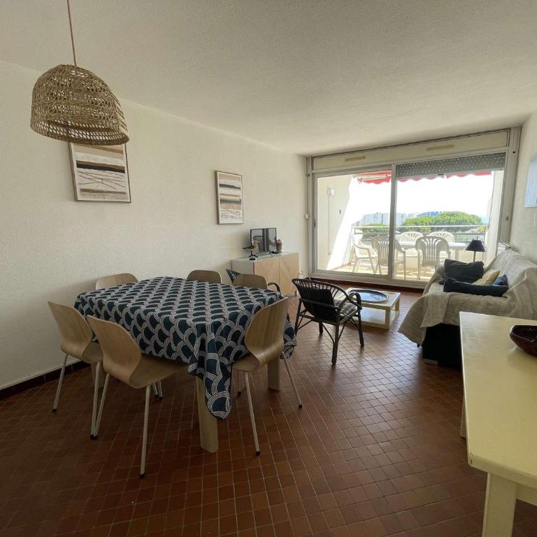 3 pièces avec piscine, proche plage, wifi, parking - idéal familles - FR-1-328-257 - Apartment - 7