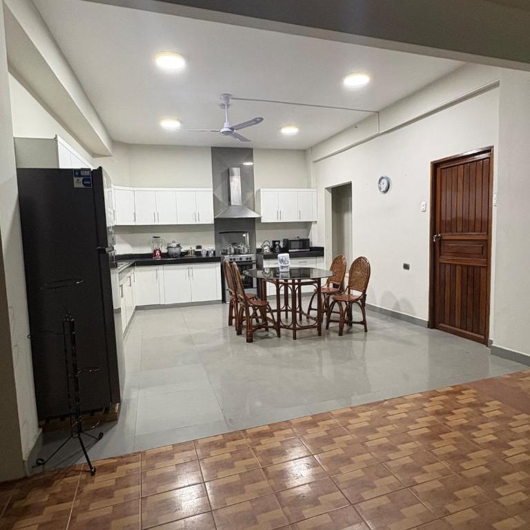 Casa céntrica de 5 habitaciones hasta 13 personas - Casa con 1 dormitorio - 40
