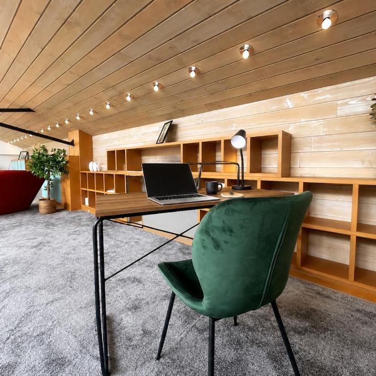Loft exceptionnel - Garage privé - 6 personnes - Centre-ville - Appartement 3 Chambres - 4