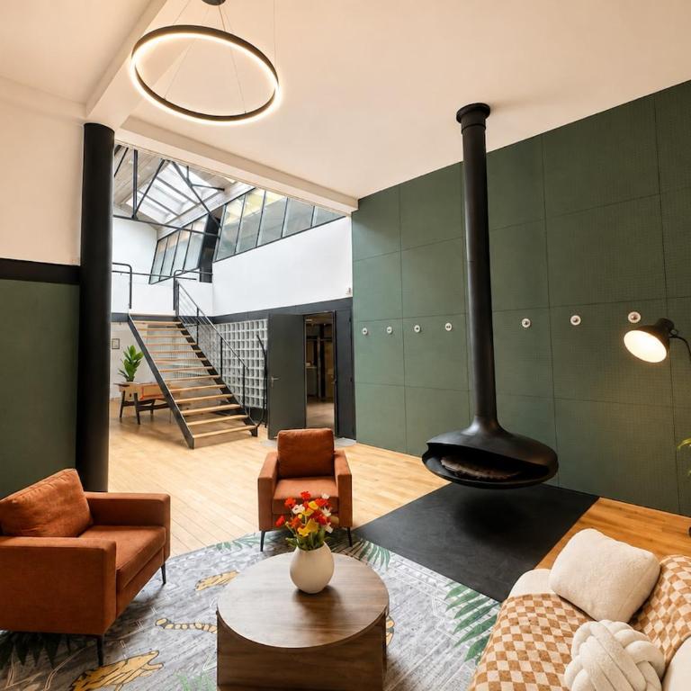 Loft exceptionnel - Garage privé - 6 personnes - Centre-ville - Appartement 3 Chambres - 21