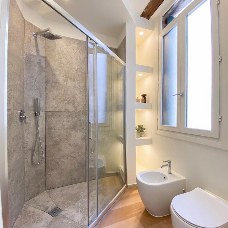 San Marco Luxury Suites in Venice - Suite con Vista Fiume - 5