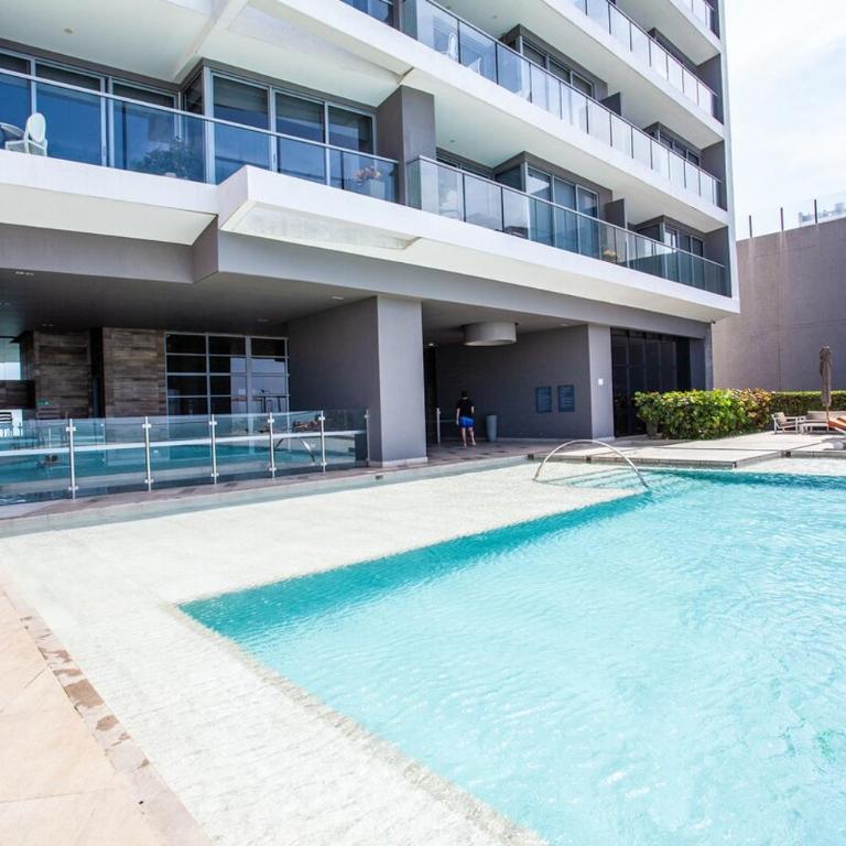 impecable apartamento excelente ubicación - Three-Bedroom Apartment - 26