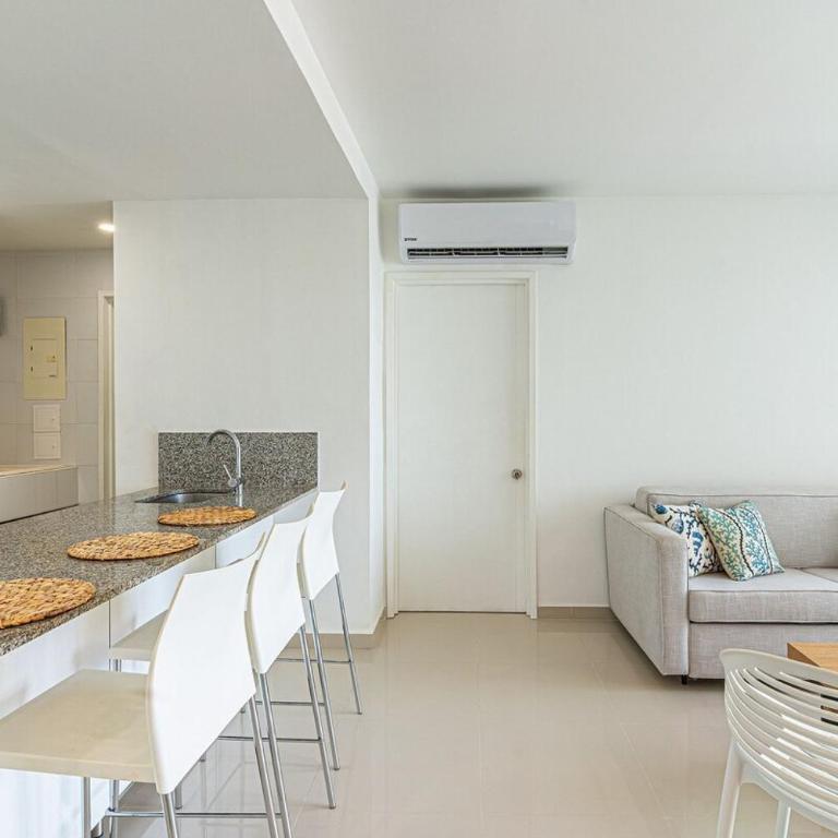 Oceanfront · 2 Bedrooms · Morros Ultra - Two-Bedroom Apartment with Sea View - 30