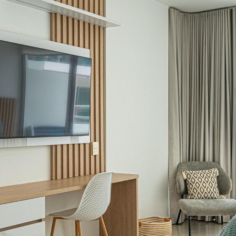 Oceanfront · 2 Bedrooms · Morros Ultra - Two-Bedroom Apartment with Sea View - 19