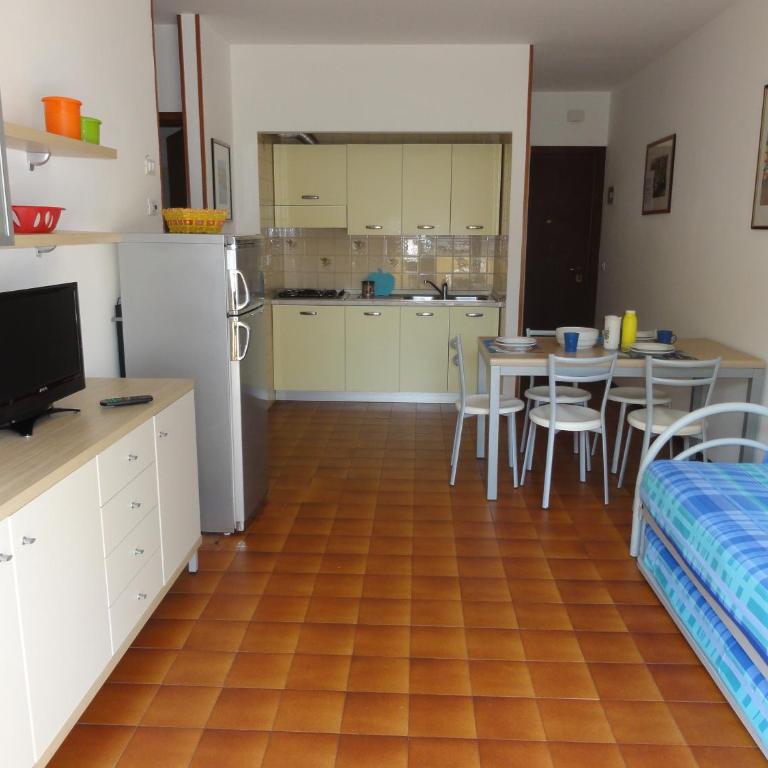 Villa Tripoli - Appartamento con 2 Camere da Letto - 9