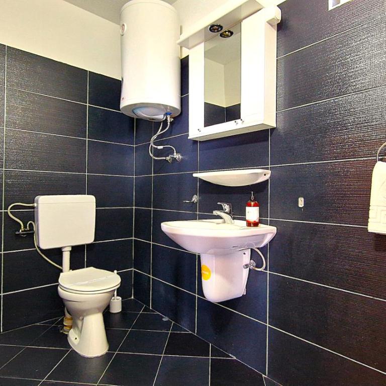 Azura Bay Hotel - Dvokrevetna Soba sa Bračnim Krevetom - 11