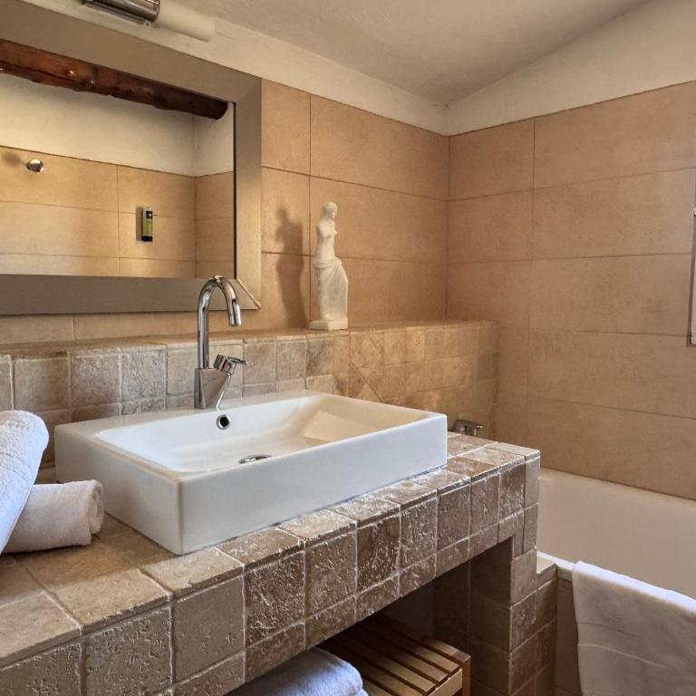Logis Hotel le Mas De Cure Bourse - Chambre Double Supérieure - 4