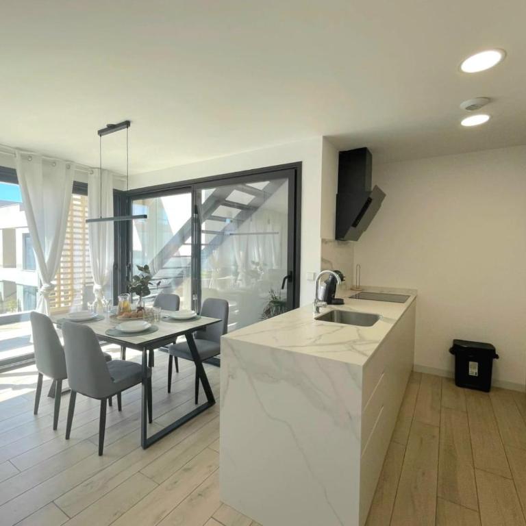 Penthouse with Solarium Santa Rosalia Lake & Life Resort, Los Alcazares 37 - Apartamento de 2 dormitorios - 67