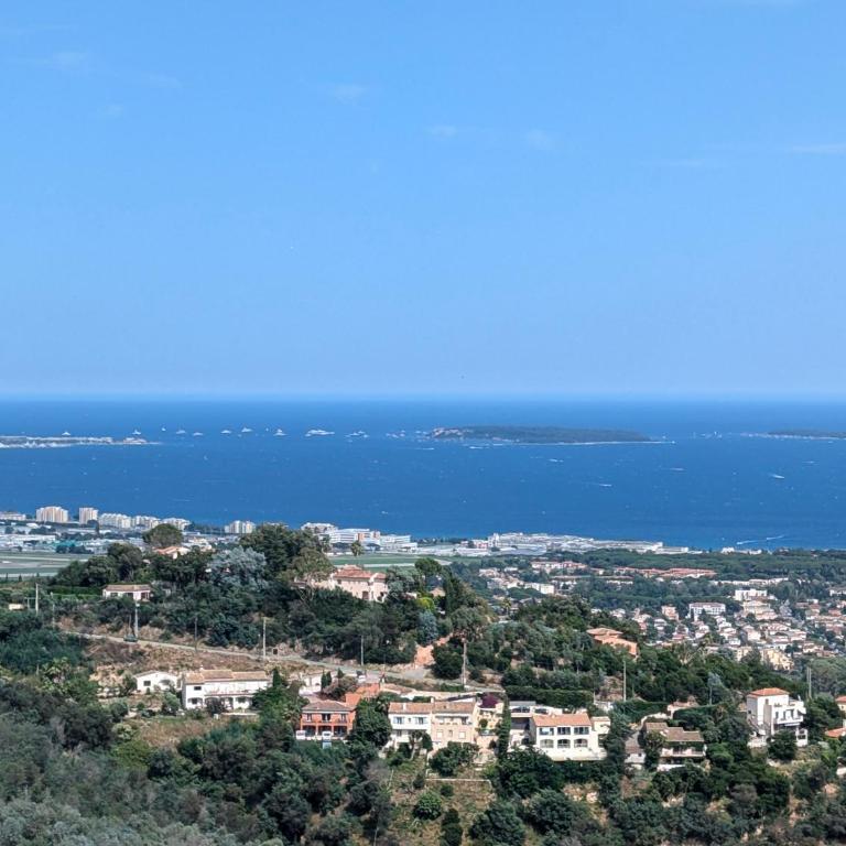 Superbe appartement avec piscine et vue mer époustouflante - Apartamento de 2 dormitorios - 1