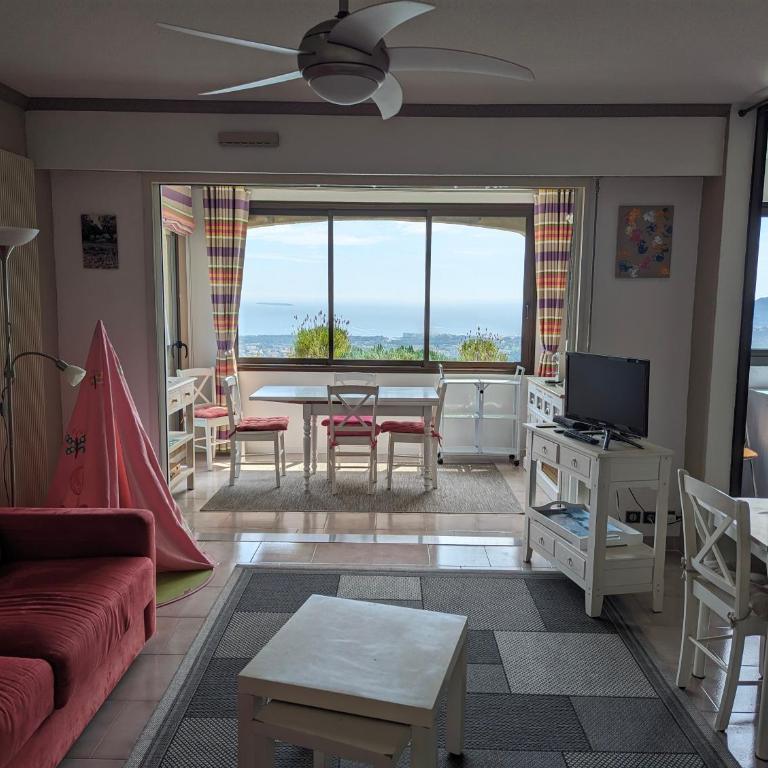 Superbe appartement avec piscine et vue mer époustouflante - Apartamento de 2 dormitorios - 3