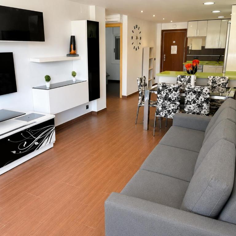 APARTBEACH EUROPEOS JUNTO PLAYA CLIMATIZADO CON GRAN TERRAZA y MUY LUMINOSO - Apartamento de 2 dormitorios - 2