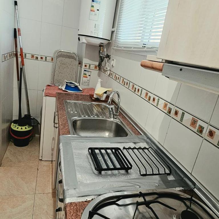 APT ALHAMBRA CON AIRE ACOND, 3 hab, ZONA PLAYA de LEVANTE-PISCINA-WIFI, parking suplem - Apartment - 31