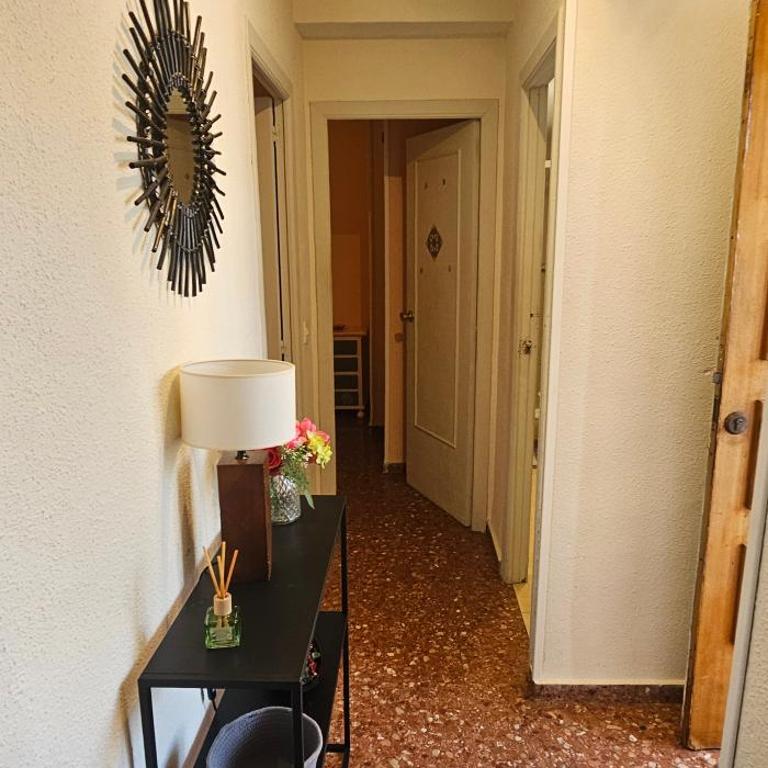 APT ALHAMBRA CON AIRE ACOND, 3 hab, ZONA PLAYA de LEVANTE-PISCINA-WIFI, parking suplem - Apartment - 37