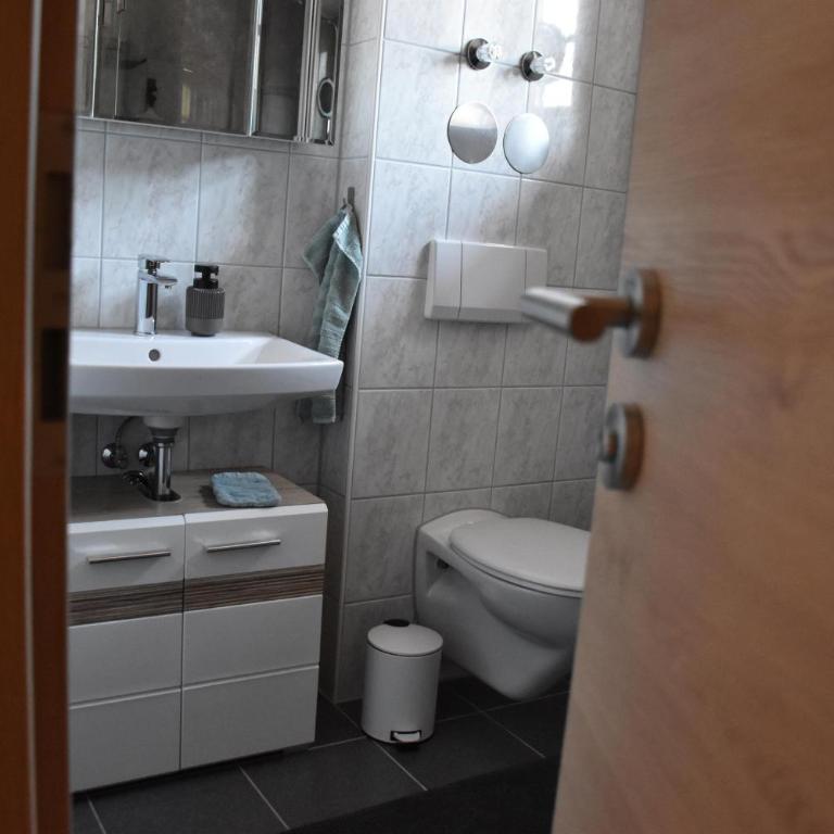 Ferienwohnung Alpenglück - Apartment mit Balkon - 24