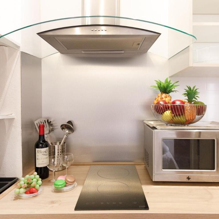 Panisse YourHostHelper - One-Bedroom Apartment - 8