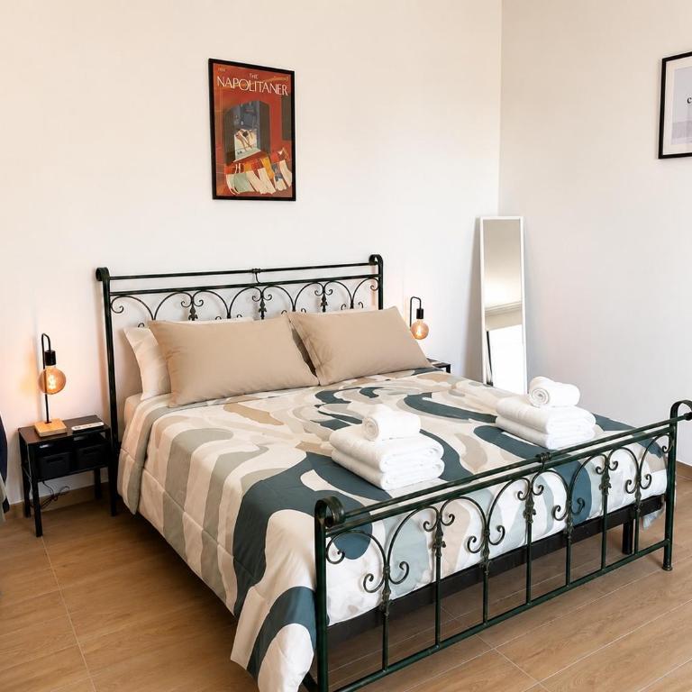 Naples Bella Vista House Nitsch Museum Metro Dante - Two-Bedroom Apartment - 18