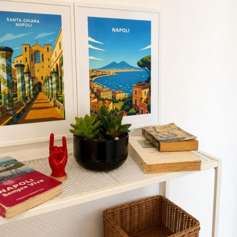 Naples Bella Vista House Nitsch Museum Metro Dante - Two-Bedroom Apartment - 25