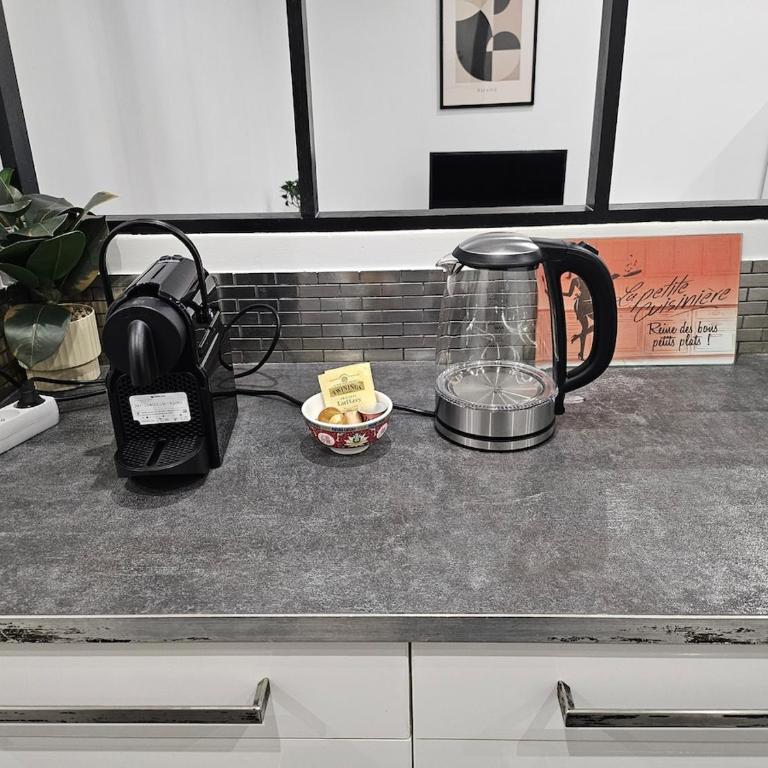 Appartement Paris centre calme WIFI 4 pers - Appartement 1 Chambre - 3