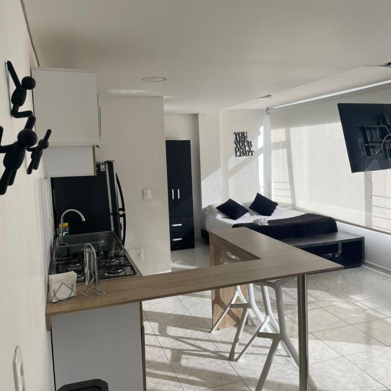 Urban Suites Zona 85 - Deluxe Room - 4