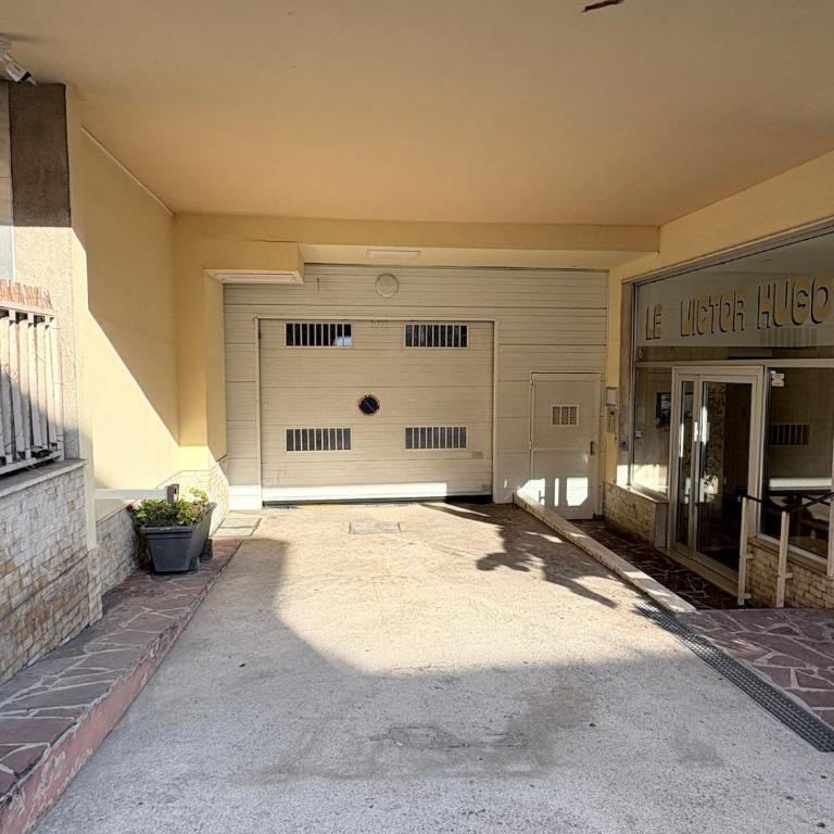 1 min to Monaco - 4 guests max - Free Parking - Appartement 1 Chambre - 12