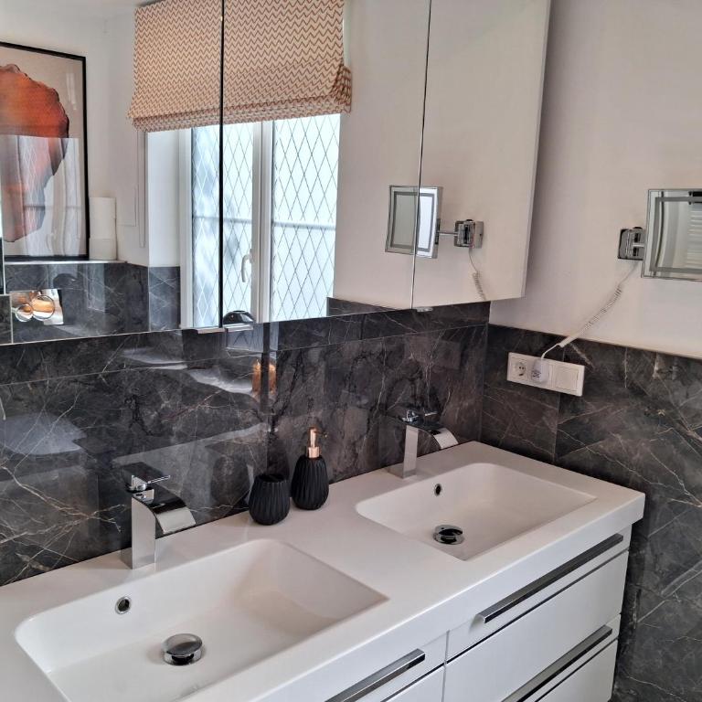 Schafberg Luxury Apartment - Apartment mit 1 Schlafzimmer und Balkon - 33