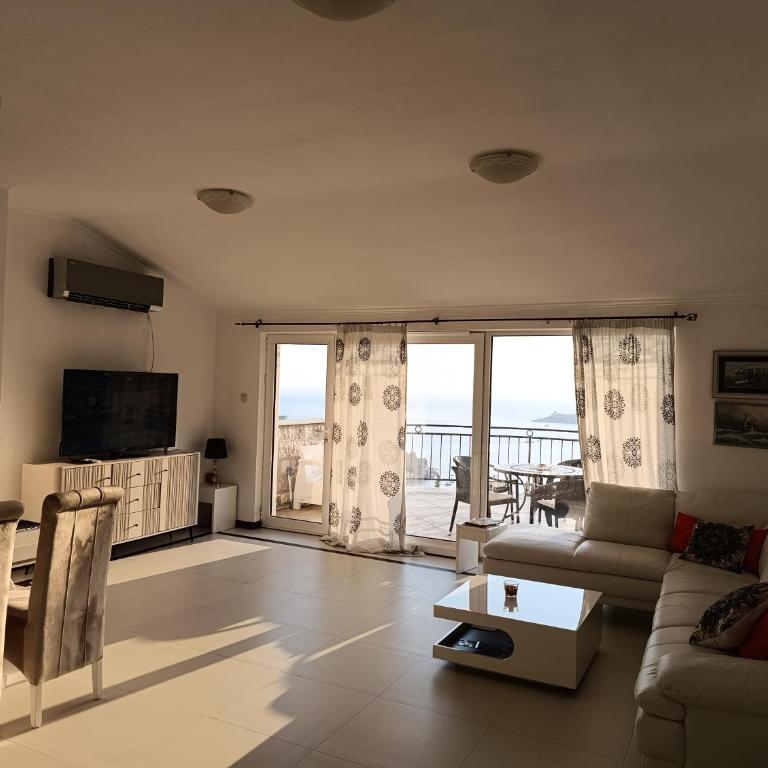 Lustica-Apartment Dora2 - Three-Bedroom Apartment - 10