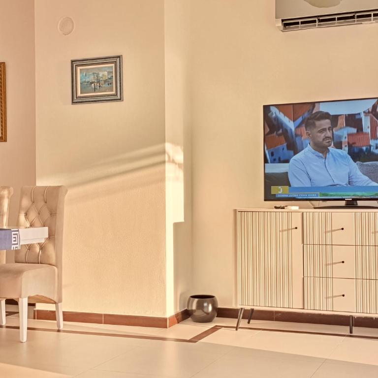 Lustica-Apartment Dora2 - Three-Bedroom Apartment - 11