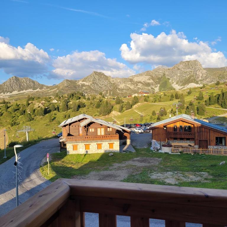 Studio duplex vue panoramique ski aux pieds 2100m d'altitude - Apartment mit 1 Schlafzimmer - 4