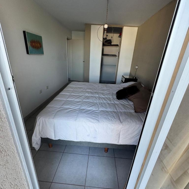 Dpto equipado a metro del estadio unico - Apartamento de 1 dormitorio - 3
