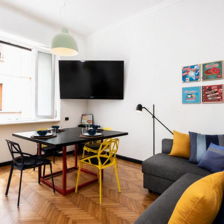 Pop House - Spacious flat next to Cathedral & Lake - Two-Bedroom Apartment - 33