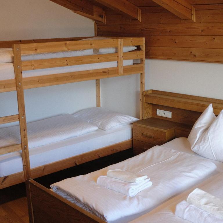 Knappenhof im Sonnendorf Telfes - Quadruple Room with Mountain View - 5
