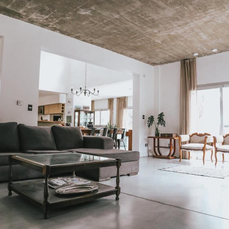 Benita Haus - Four-Bedroom House - 8