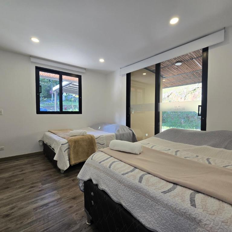 Hermosa cabaña El Retiro paz total y naturaleza - Two-Bedroom Villa - 37