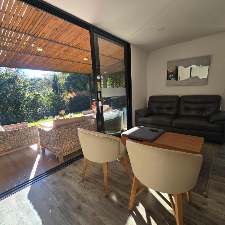 Hermosa cabaña El Retiro paz total y naturaleza - Two-Bedroom Villa - 36