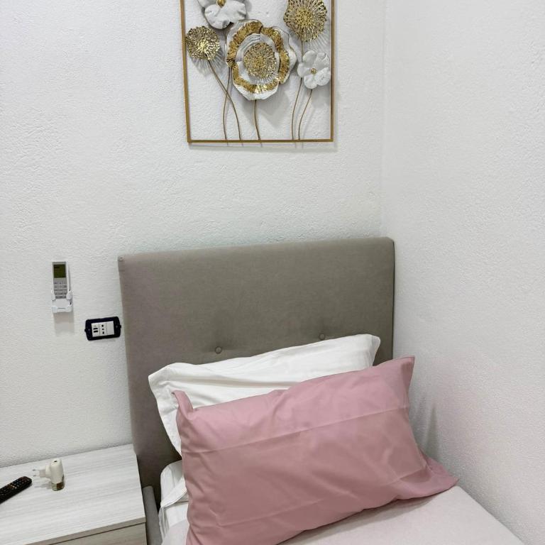 Attinie Apartment - Four-Bedroom Standard Apartment - 27