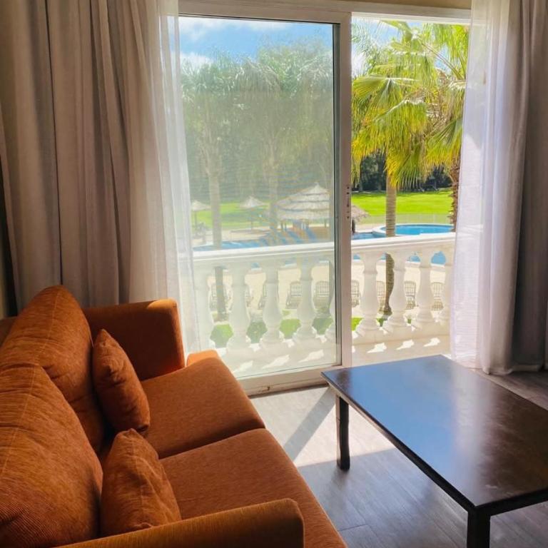 Depto en Howard Johnson Pilar - Apartamento de 2 dormitorios - 23