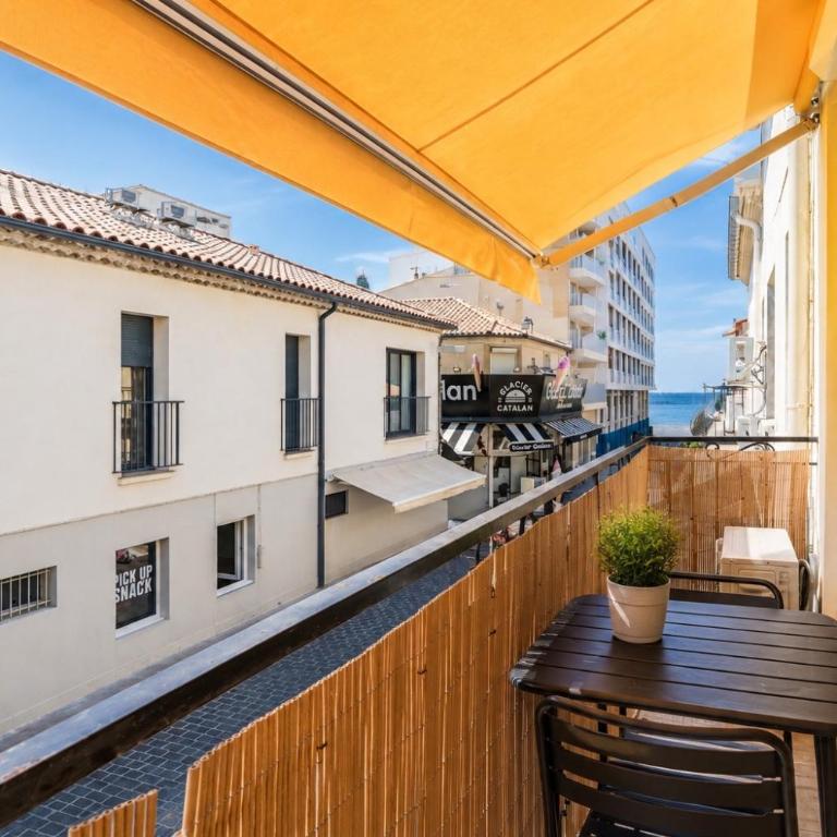 COTE PLAGE HYPER CENTRE - Bord de mer - Appartement 1 Chambre - 3