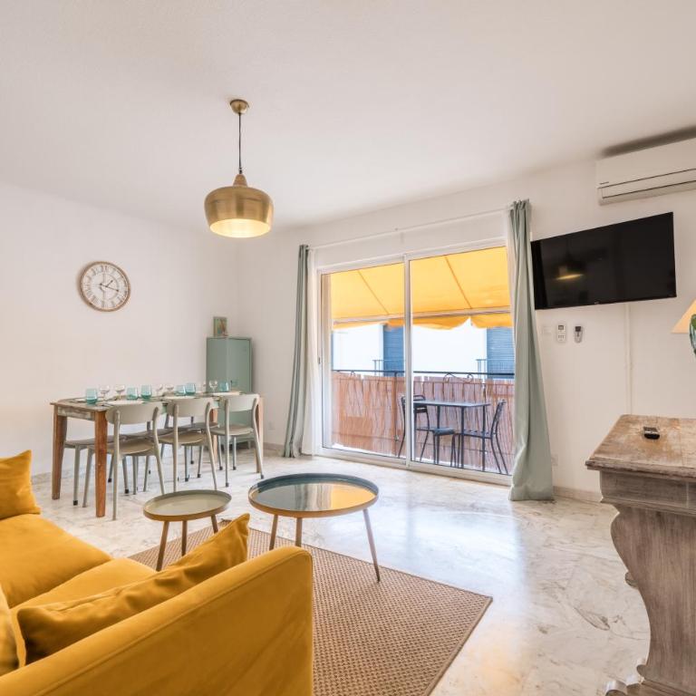 COTE PLAGE HYPER CENTRE - Bord de mer - Appartement 1 Chambre - 2