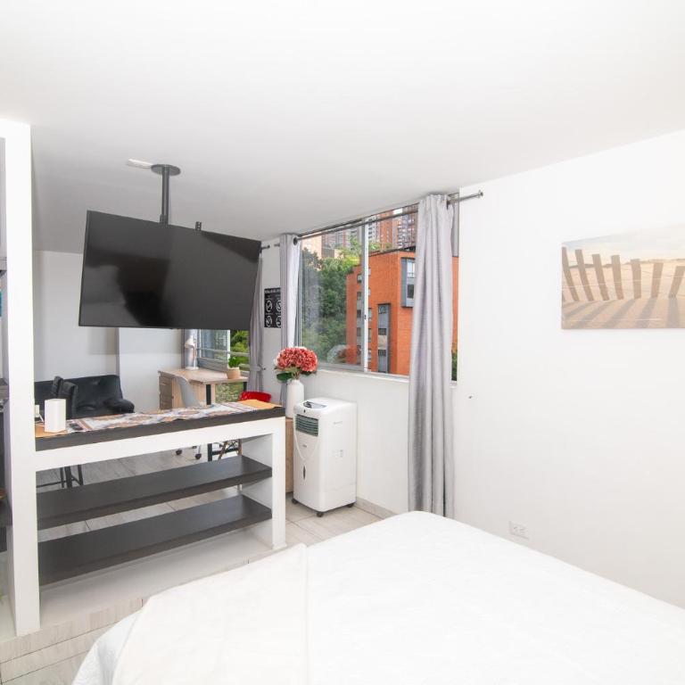 Staynova loft acogedor en El Poblado, Medellín - Estudio - 5