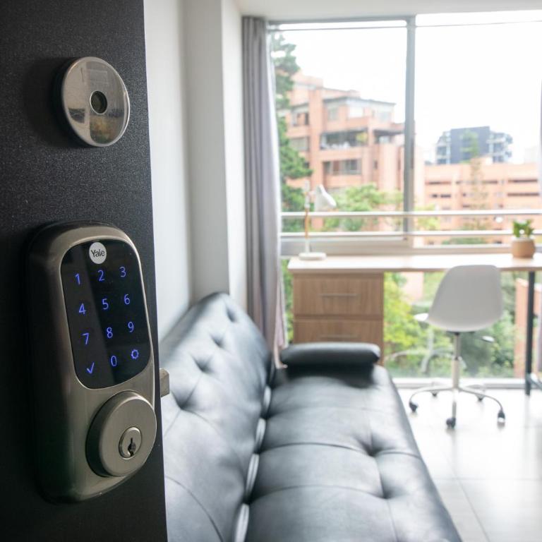 Staynova loft acogedor en El Poblado, Medellín - Estudio - 29