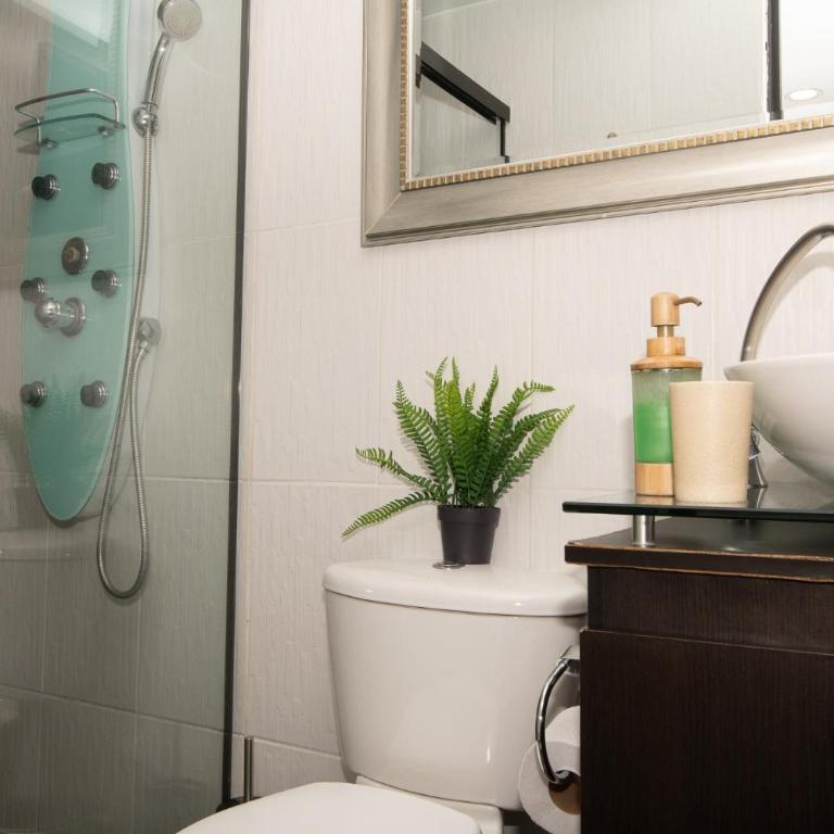 Staynova loft acogedor en El Poblado, Medellín - Estudio - 13