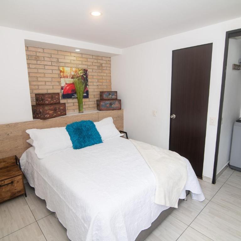 Staynova loft acogedor en El Poblado, Medellín - Estudio - 28