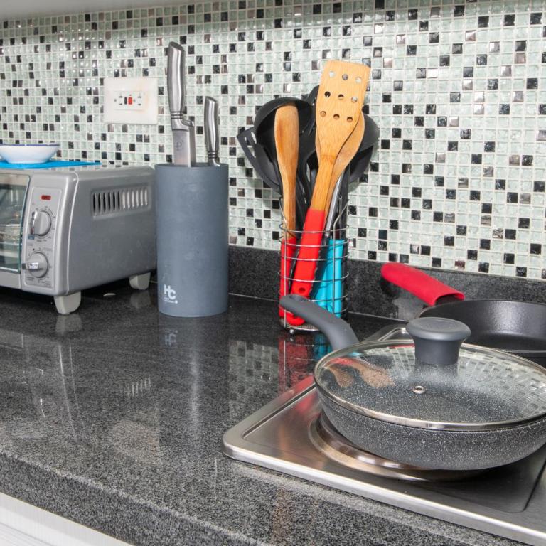 Staynova loft acogedor en El Poblado, Medellín - Estudio - 22