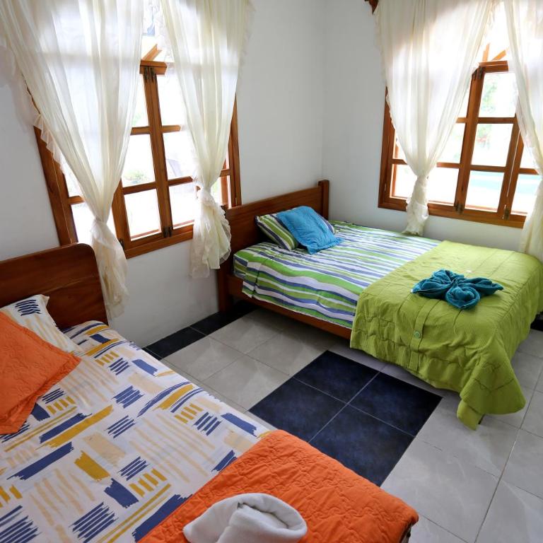 La Perla Hotel - Two-Bedroom House - 5