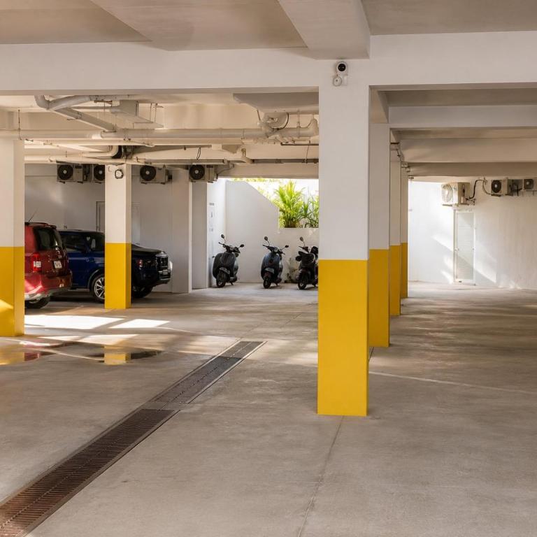 Oasis Yaaxlum 1H - One-Bedroom Apartment with Balcony - 3