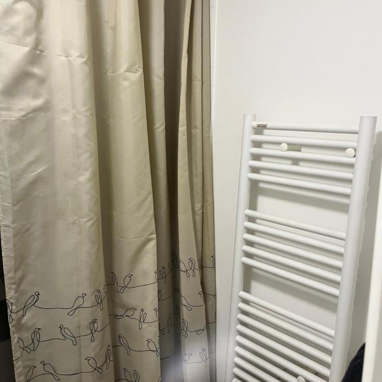 Simple Work Space 19th Arrondissement - Apartamento de 1 dormitorio - 2
