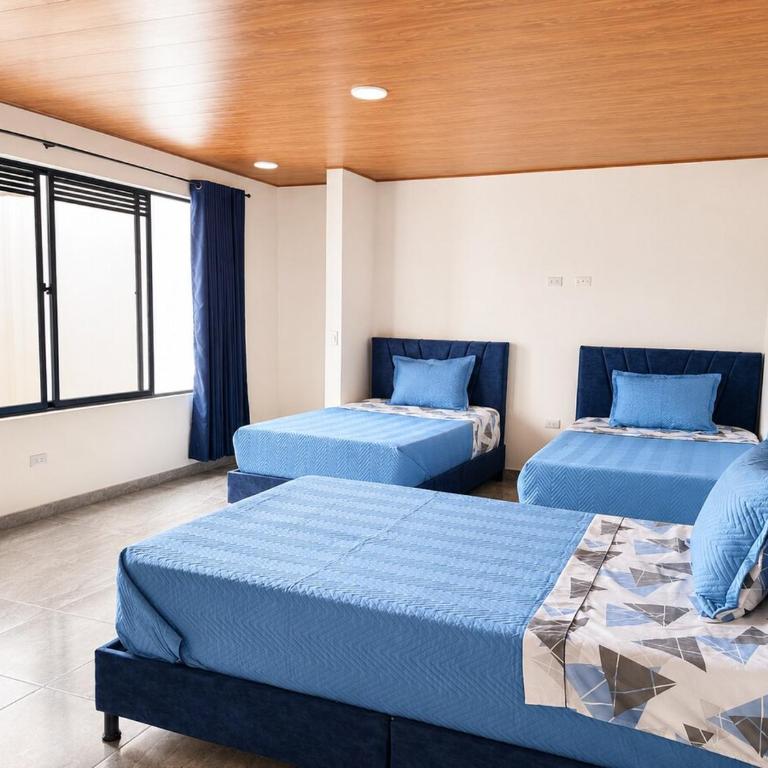 Cachipay Hospedaje - Habitación Triple con baño privado - 1