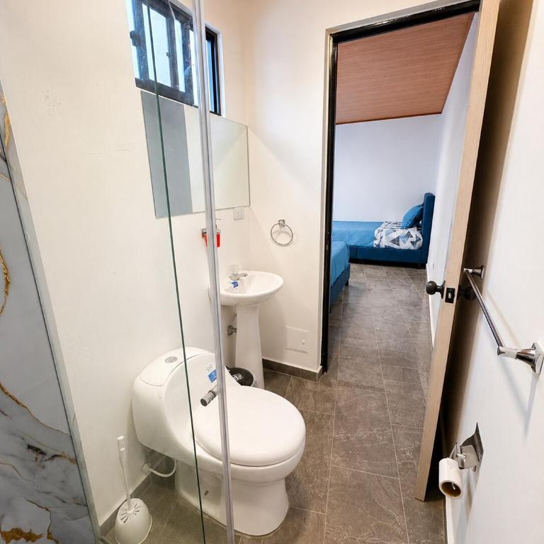 Cachipay Hospedaje - Habitación Triple con baño privado - 3