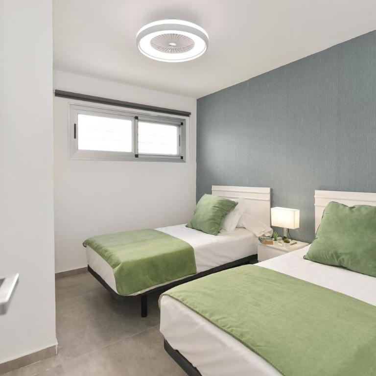 Las Nasas 1 Beachfront - Two-Bedroom Apartment - 10